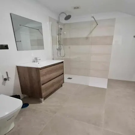 Appartement De Bricia 5- A *